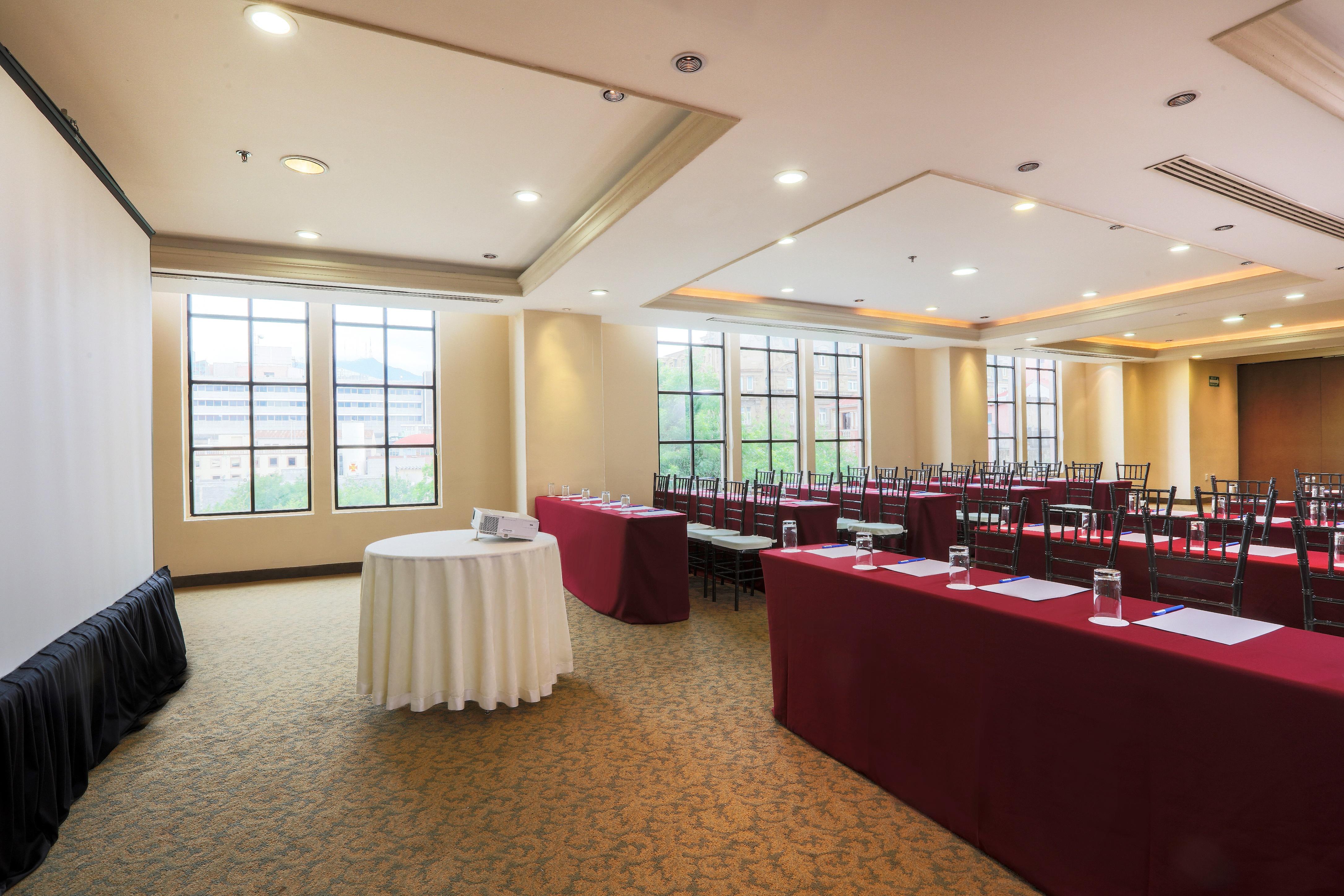 Krystal Monterrey Hotel Kültér fotó