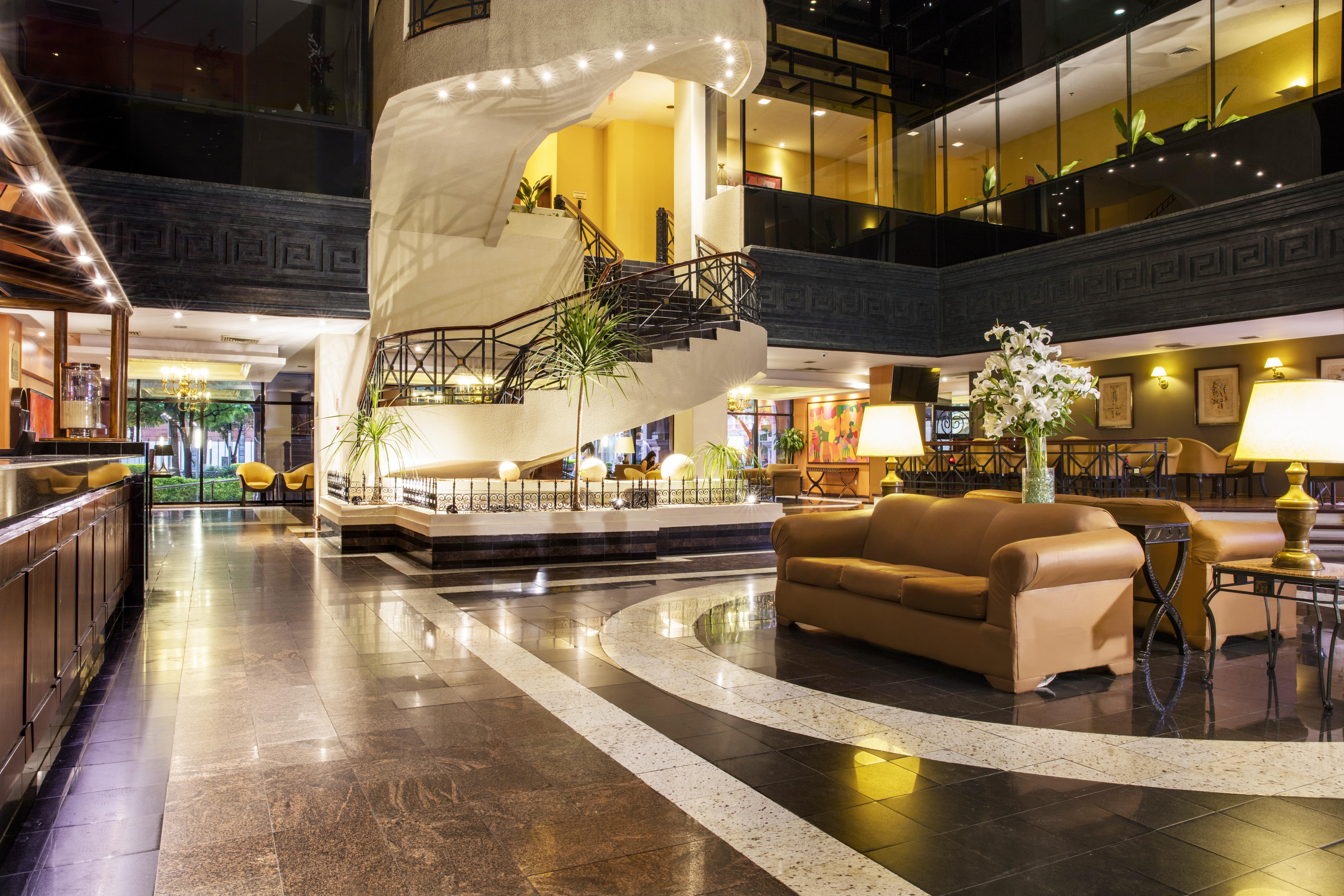 Krystal Monterrey Hotel Kültér fotó