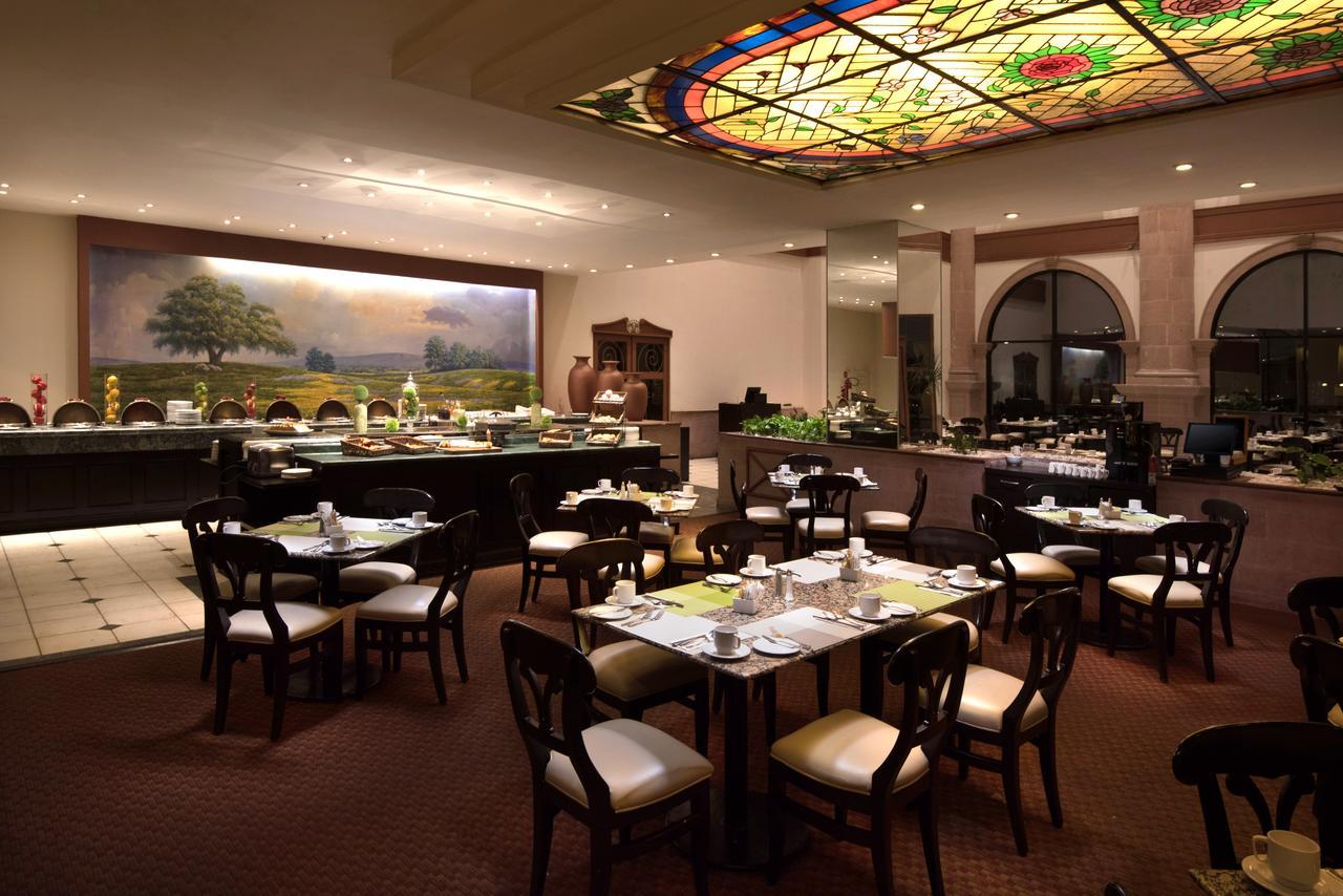 Krystal Monterrey Hotel Kültér fotó